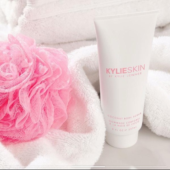 Kylie Skin/Cosmetics Bundle - Picture 3 of 4